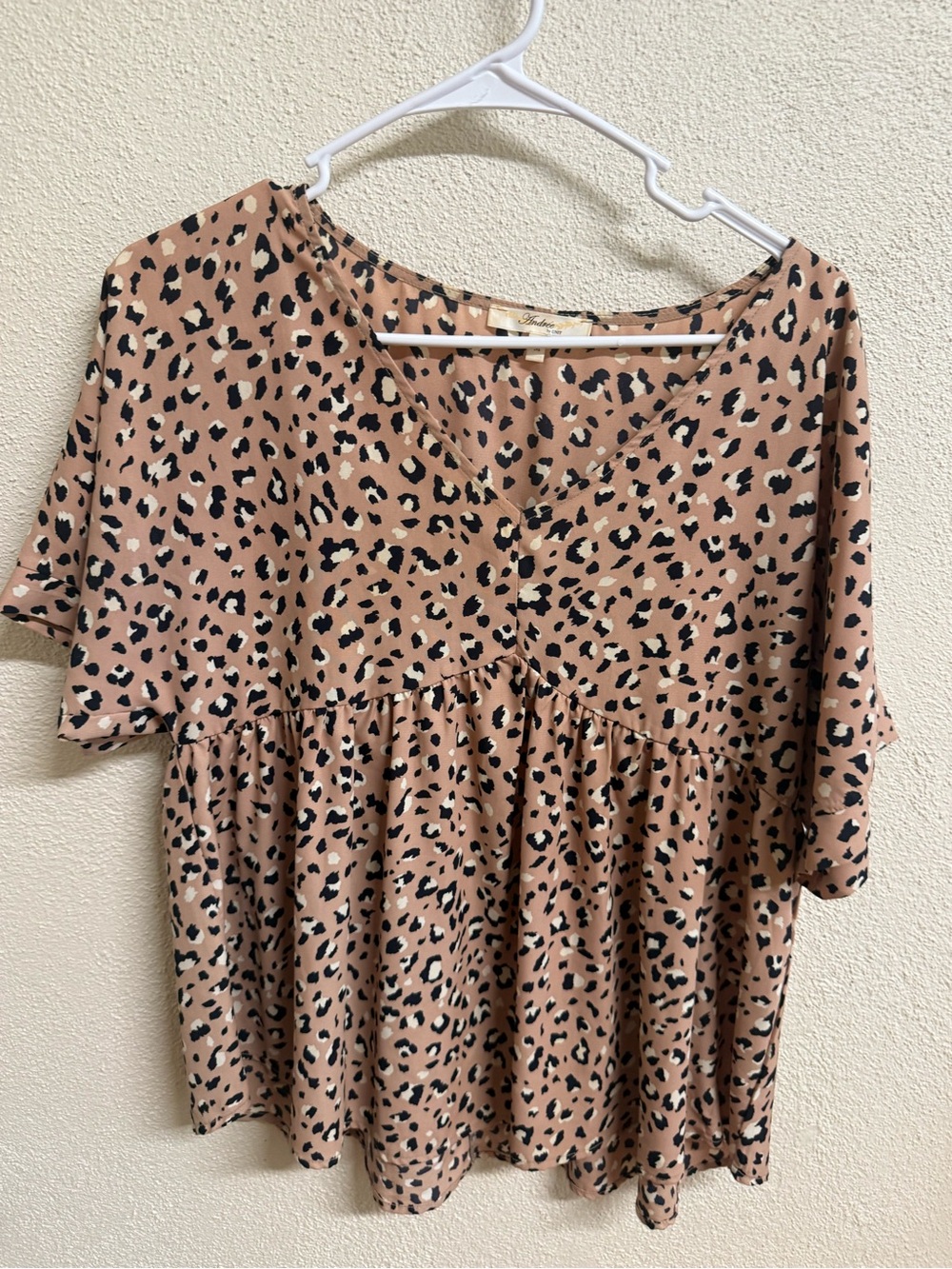 Leopard Print V-Neck Flutter Sleeve Top - Tan